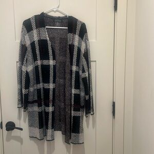 Kasper black black cream and burgundy cardigan